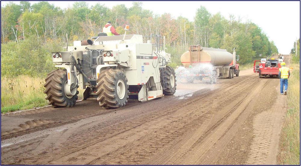 St Louis #7 Spray Truck and Reclaimer